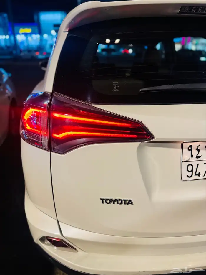 تويوتا راف فور 2016 16