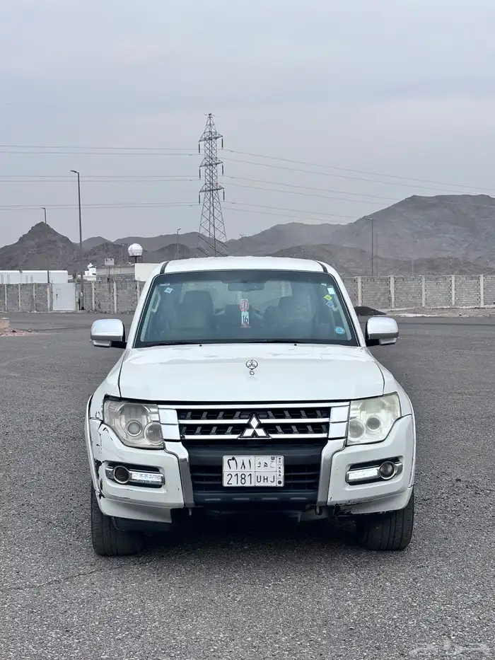 ميتسوبيشي باجيرو 2016 3