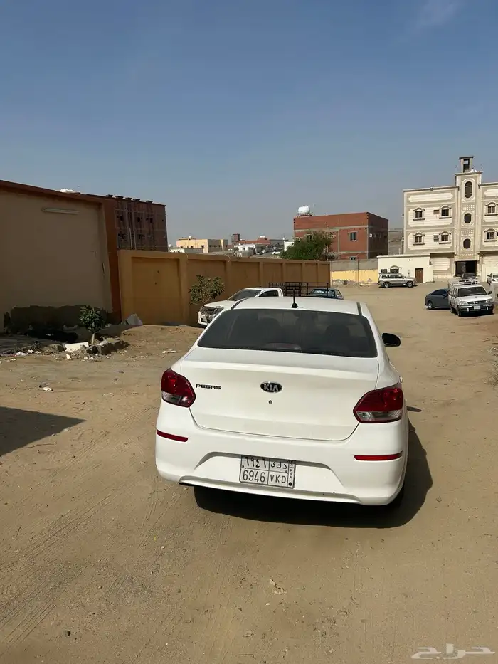 كيا 2020 للبيع لا تخلى من الرش النظافه ع الشرط مكينه وقير 2