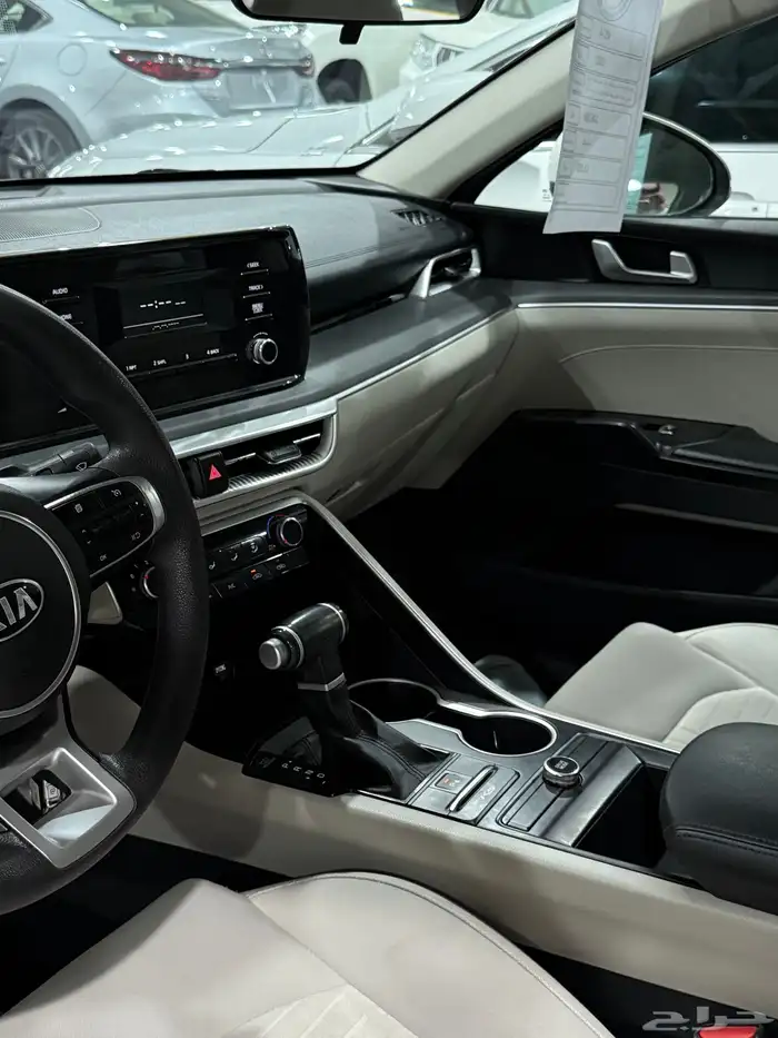 كيا K5 ستاندر 2021 لدى معرض(عبيد الرشيدي) 7