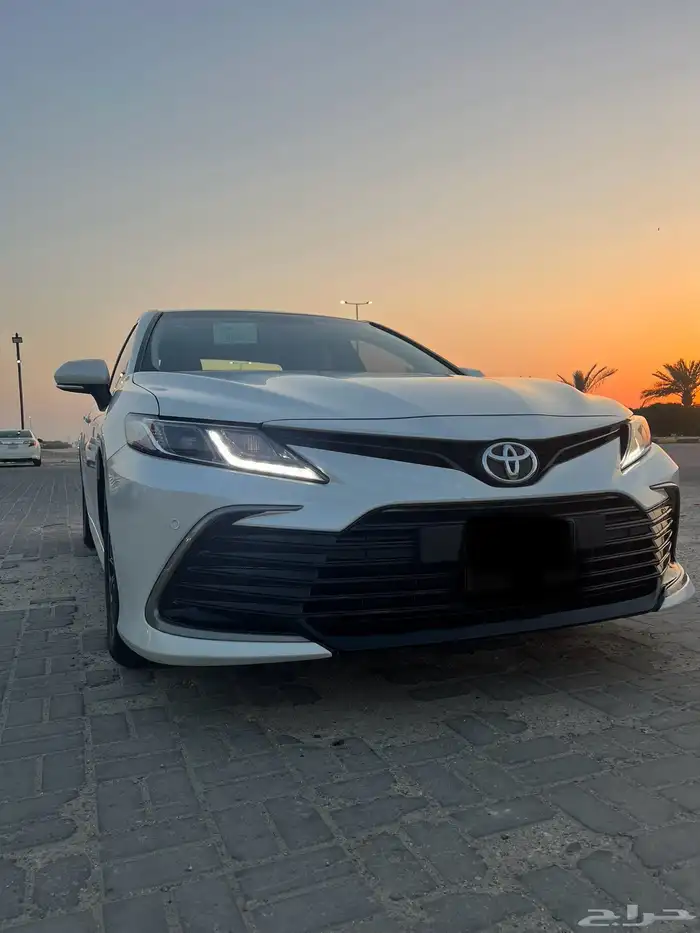 للبيع كامري 2024 LE مطور ( بنزين ) 0