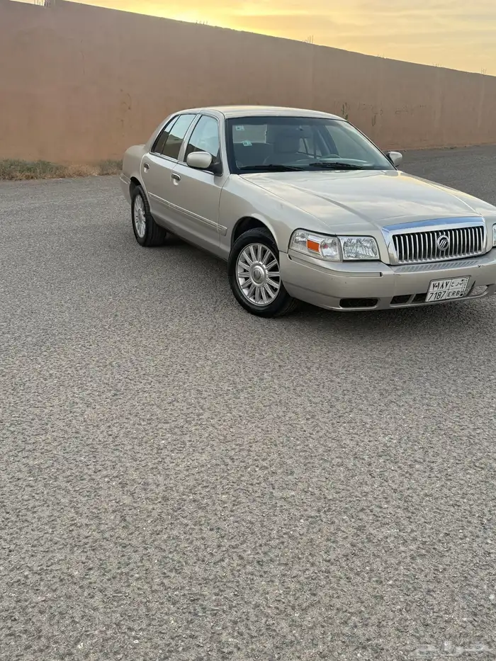 فورد جراند ماركيز2008 5