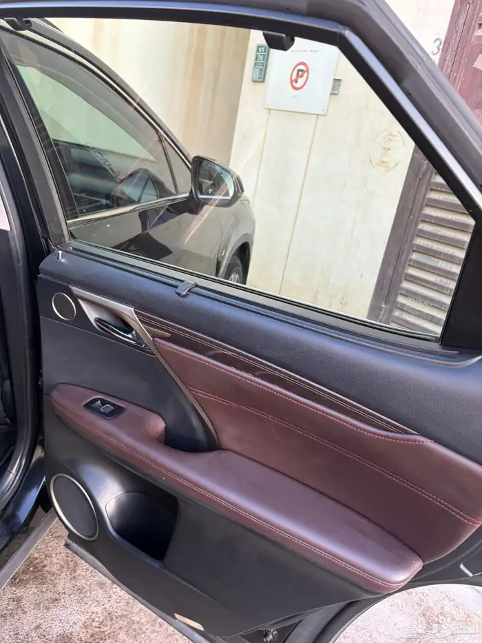 لكزس RX350 نظافة مطلقه ممشى قليل لون ملكي شد بلد 41