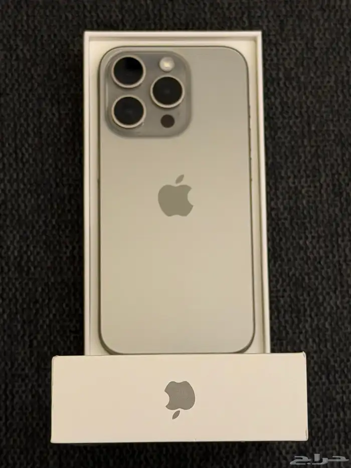 للبيع آيفون 15 برو 3