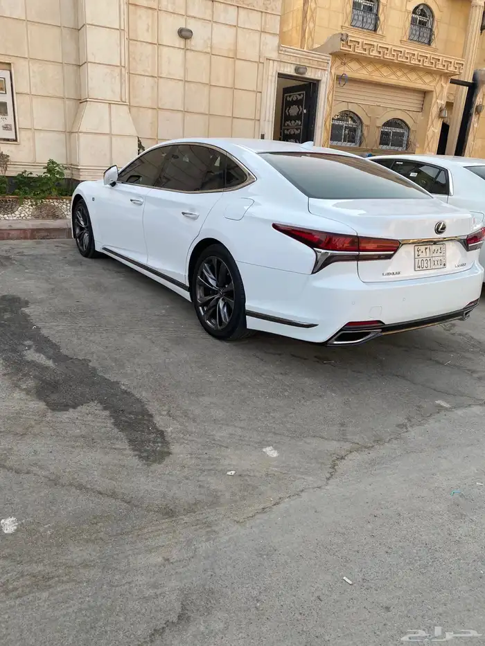 لكسز LS500 سعودي اف سبورت 2018وكاله ماشي 210 3