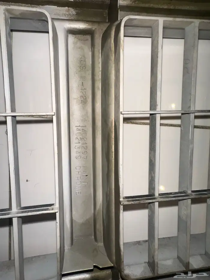 شبك جمس موديل 81-82 اصلي GM 3