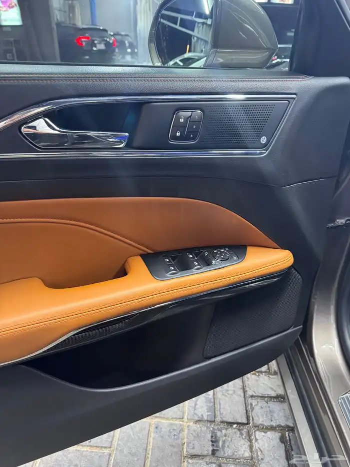 فورد تورس تيتانيوم 2022 8