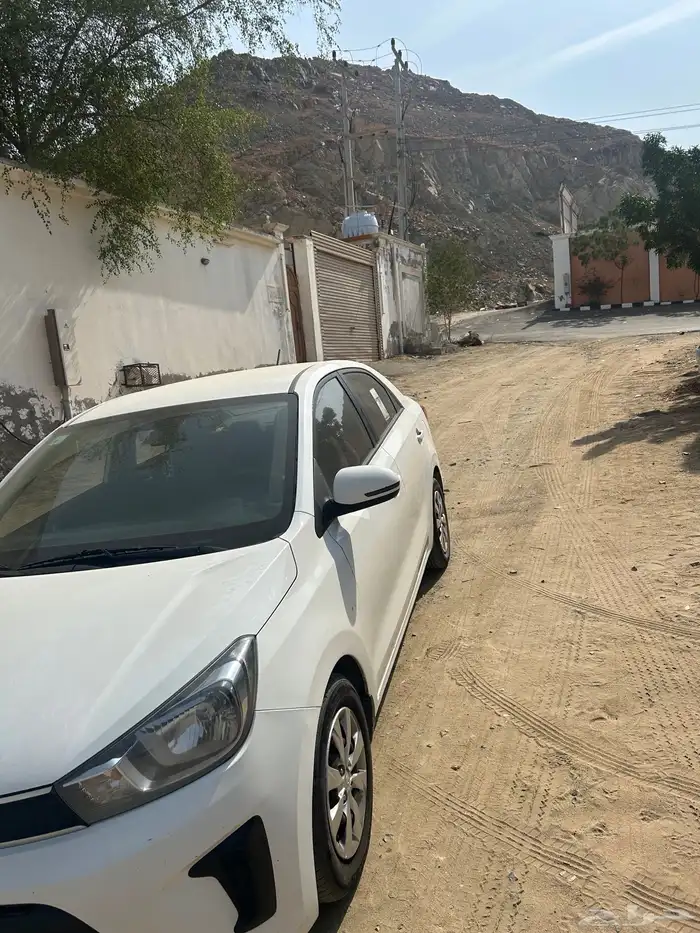 كيا 2020 للبيع لا تخلى من الرش النظافه ع الشرط مكينه وقير 1