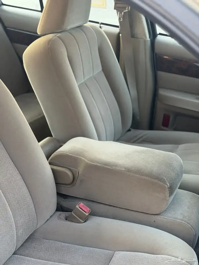 فورد جراند ماركيز مخزن ممشى 65 الف فقط 29