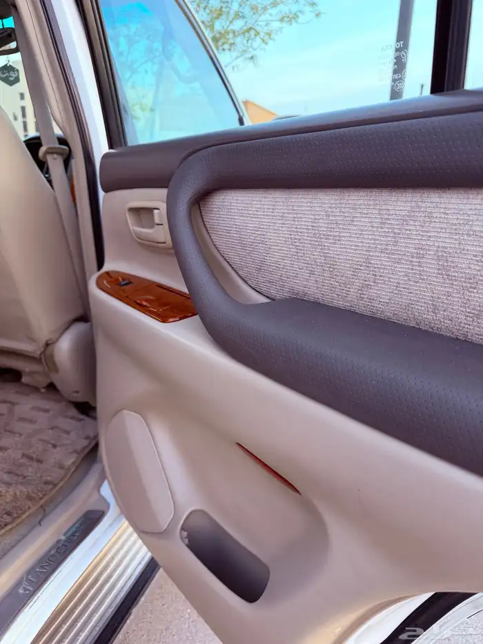 للبيع جي اكس ار موديل 2005 12