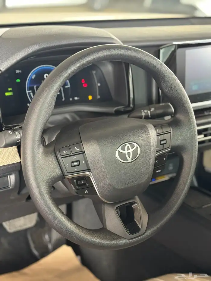 تويوتا   كامري E هايبرد2025 جديد سعودي 100.950 شامل الضريبة 10