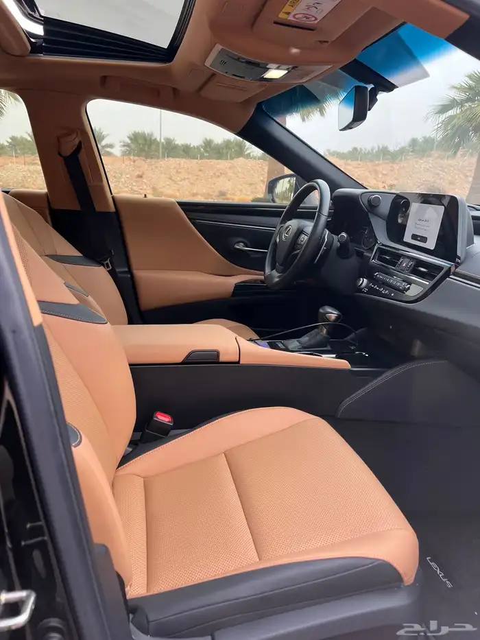 لكزس 350 موديل 2024 8