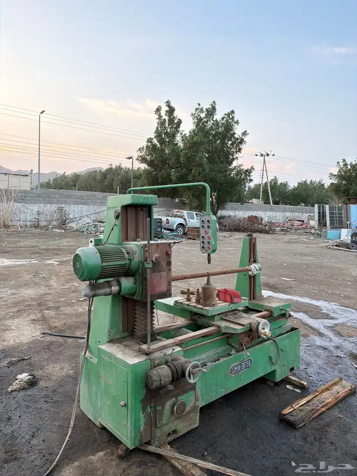 مخرطه حديد او آلة الحفر UMA-BF56 1