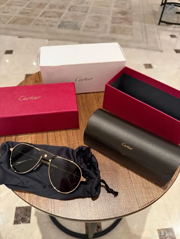 نظارة كارتير جديدة كامل المرفقات اصلية 0