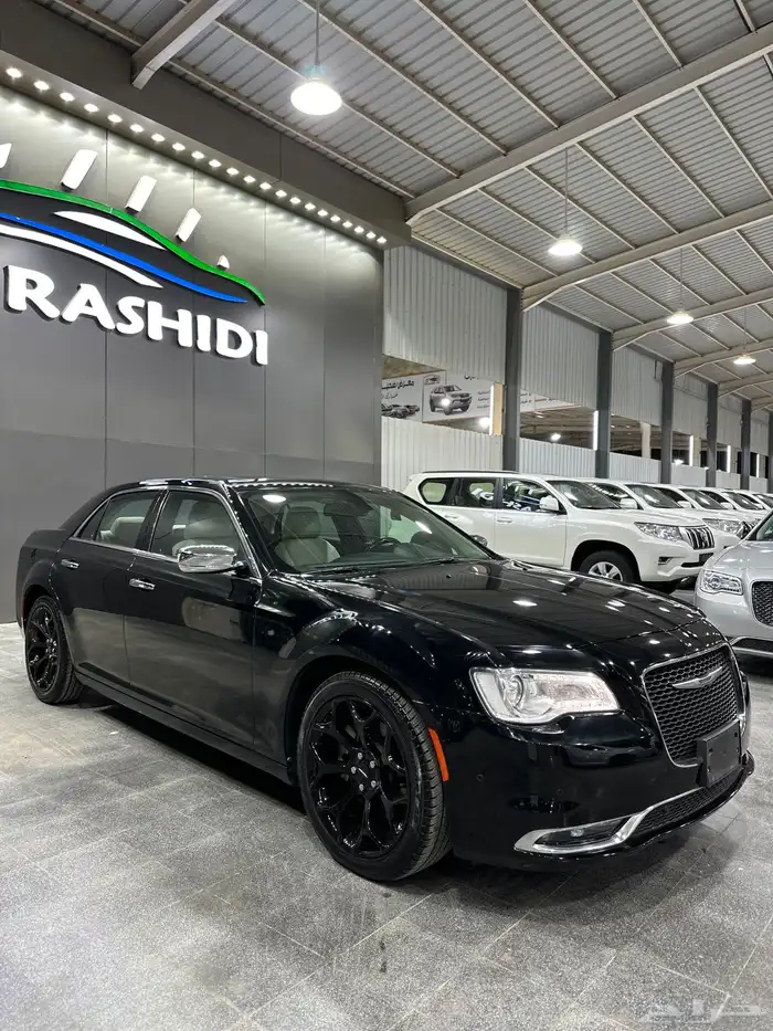 كرايسلر C300 نص فل 2021 هيمي V8 5.7 معرض(الرشيدي) 10