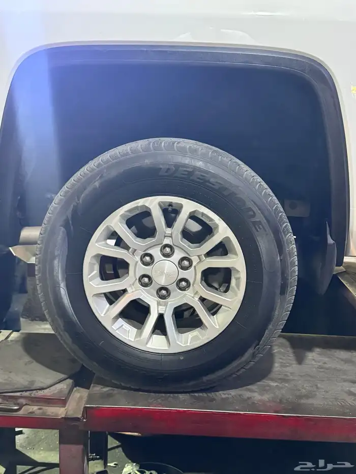 للبيع جنوط يوكن وسييرا حجم 18 3