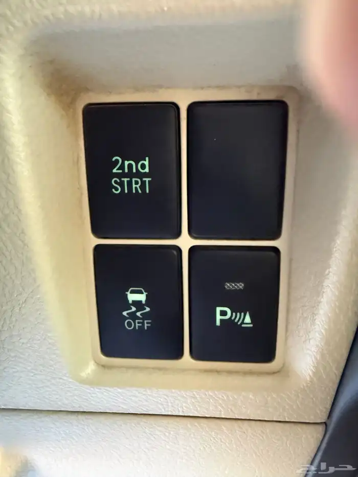 تويوتا برادو 2015 TX.L V6 سعودي 60 عام نظيف جدا 20