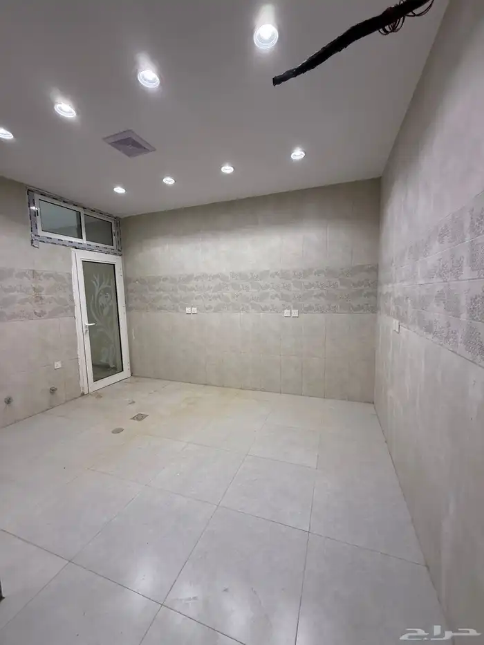 دور فاخر للبيع حي المحيسن النموذجي مقابل القطار شارعين 28