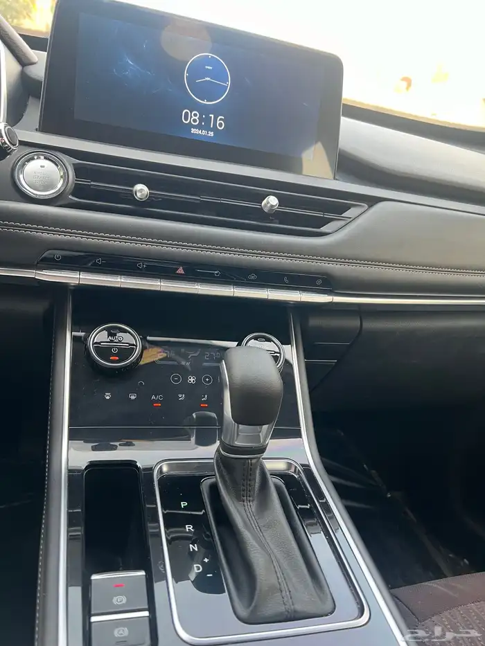 للبيع سيارة شيري تيقو 8 منوة المستخدم 6