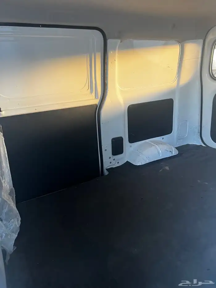 فان باص لايت اس 2024 6