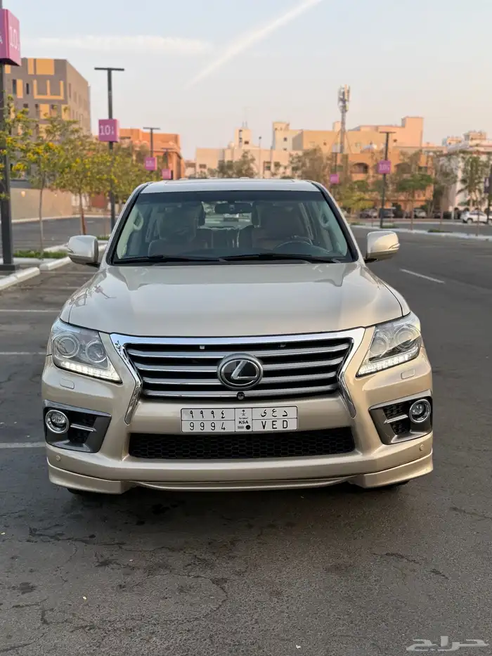 لكزس ال اكس 570 1