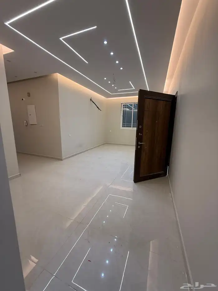 دور فاخر للبيع حي المحيسن النموذجي مقابل القطار شارعين 17