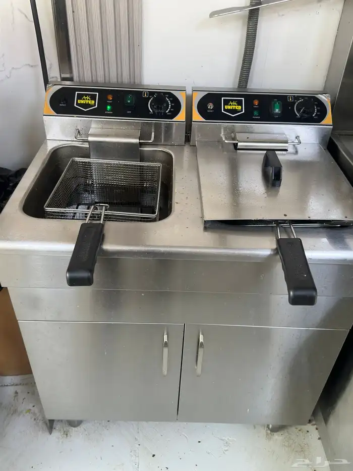 معدات مطعم وموقع للبيع 10