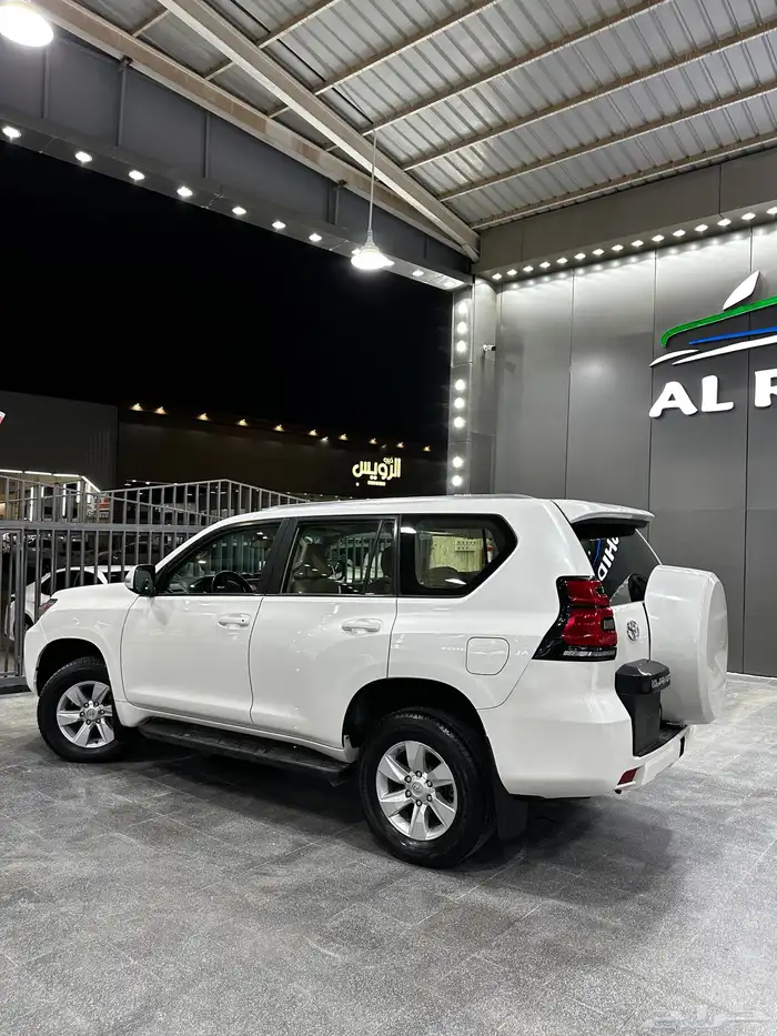 برادو ديزل 2019 بريمي سبير علاق معرض(عبيد الرشيدي) 4