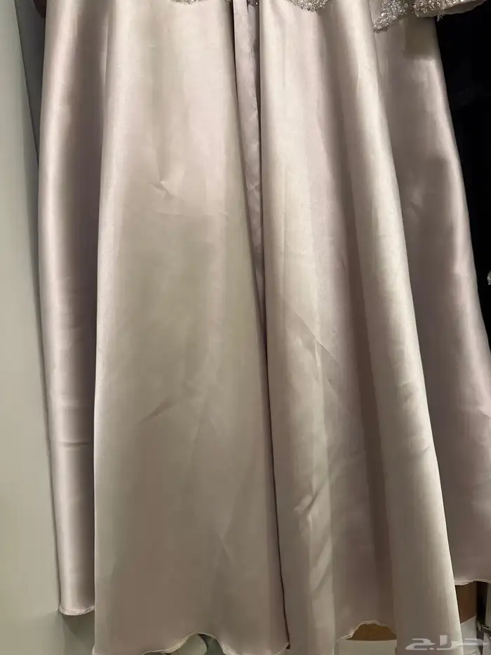 فستان مناسبه جديد ولا لبسه يلبس تقريبا من XL-XXL 4