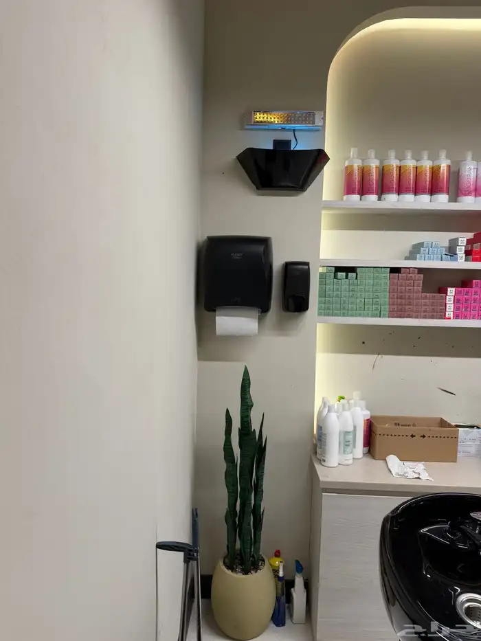 للتقبيل صالون نسائي 32