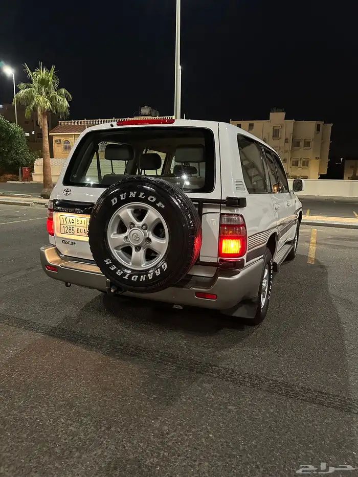 لاندكروزر 2001 نظيف جدا 24