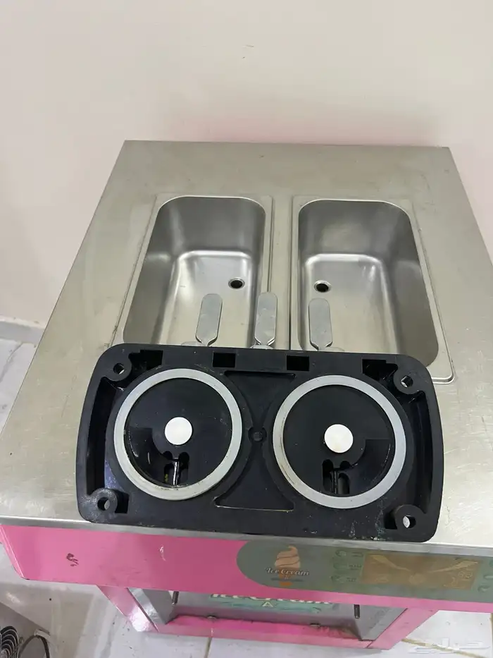 2 مكاين ايس كريم سوفت - ومكينه ايس كريم صاج وفريزر عرض قزاز 2