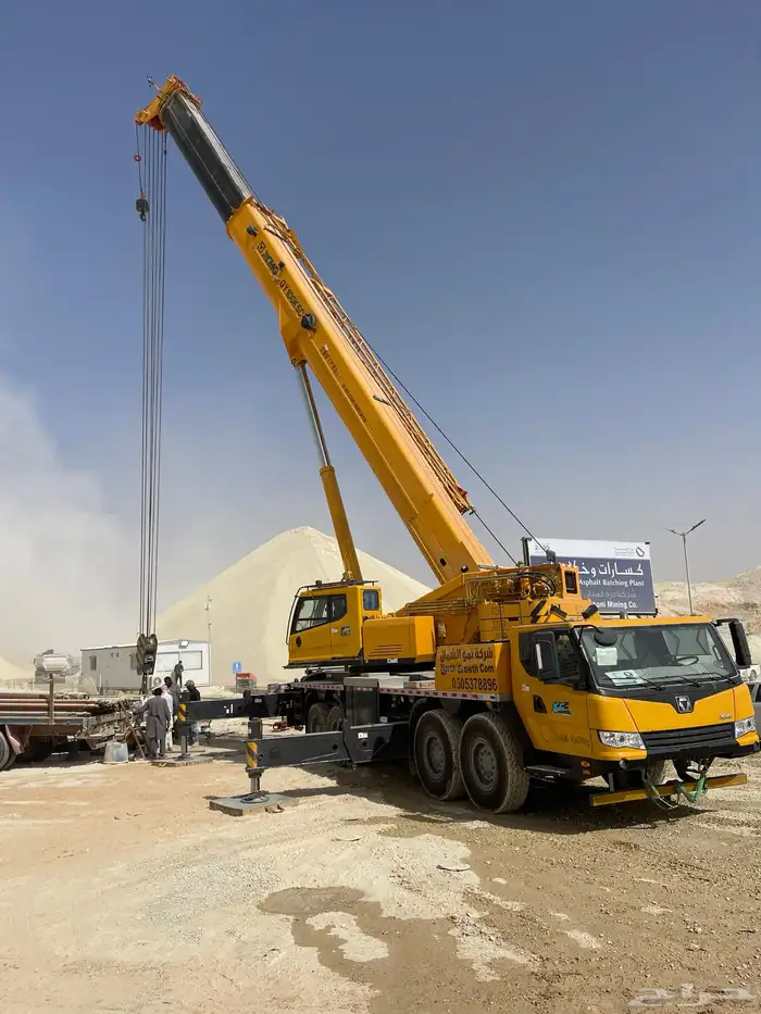 متوفر جميع انواع الرافعات بمختلف الأوزانFor rent 0