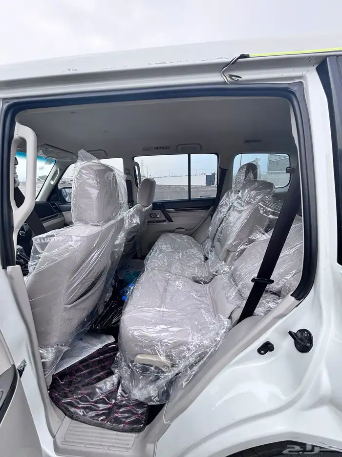 ميتسوبيشي باجيرو 2016 15