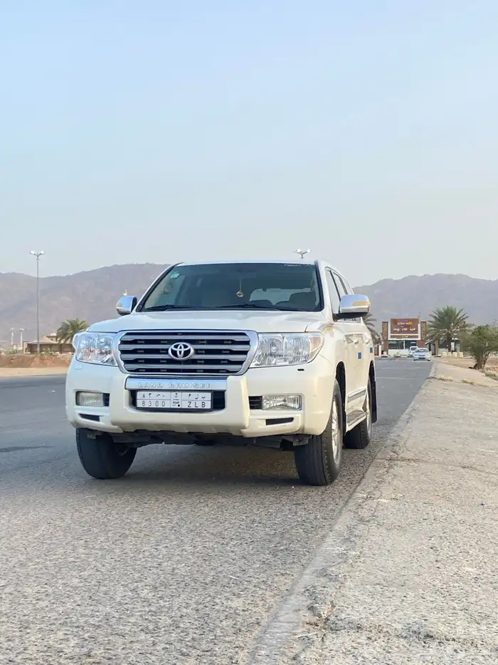 لاندكروزر 2009 VXR 3