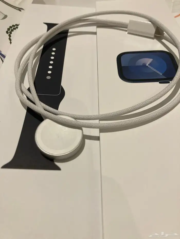 ساعة ابل الاصدار التاسع 45 ملل 3