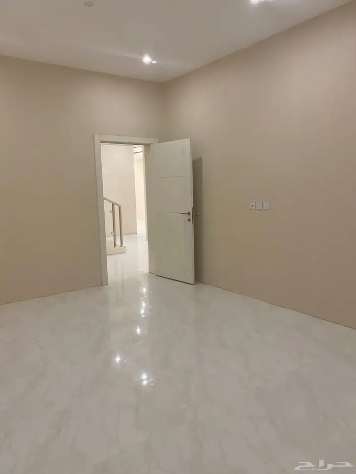 فله للبيع الهفوف 8