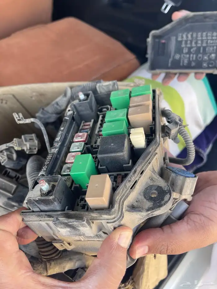 للبيع ظفيرة اكسنت مديل 2015 سفيتي حد 900ريل 1