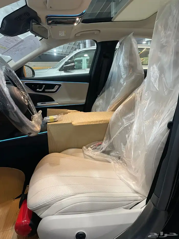 مرسيدس E200 موديل 2025 فل كامل 18