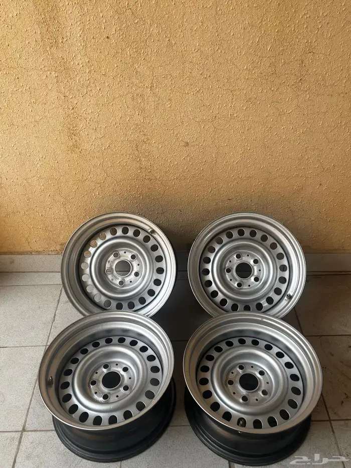 جنوط مورسيدس للهايلوكس 2006وفوق 0