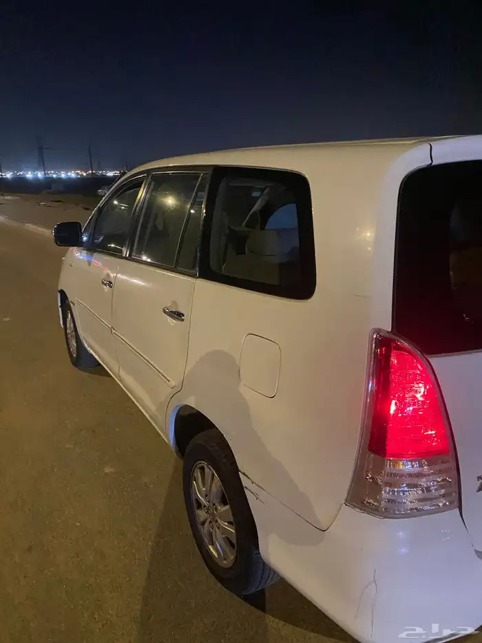 للبيع انوفا 2009 6