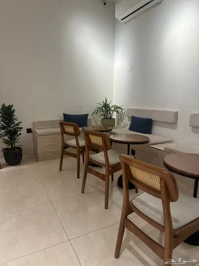 اثاث مقهى للبيع 1