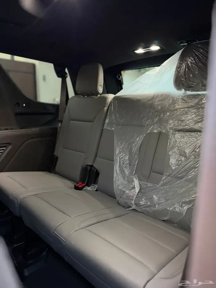 تاهو 2023 فل كامل LT بحالة الوكالة 8