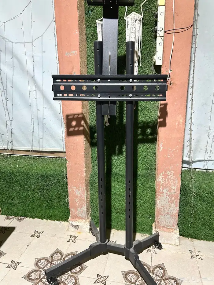 تلفزيون وحامل تلفزيون وطابعه 2