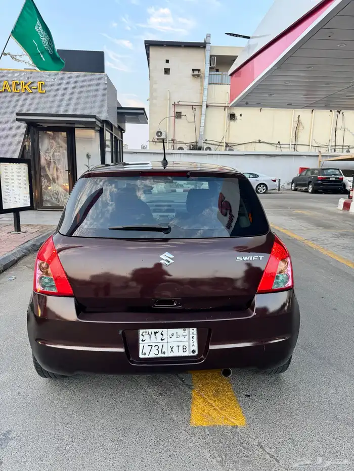 سزوكي سويفت 15