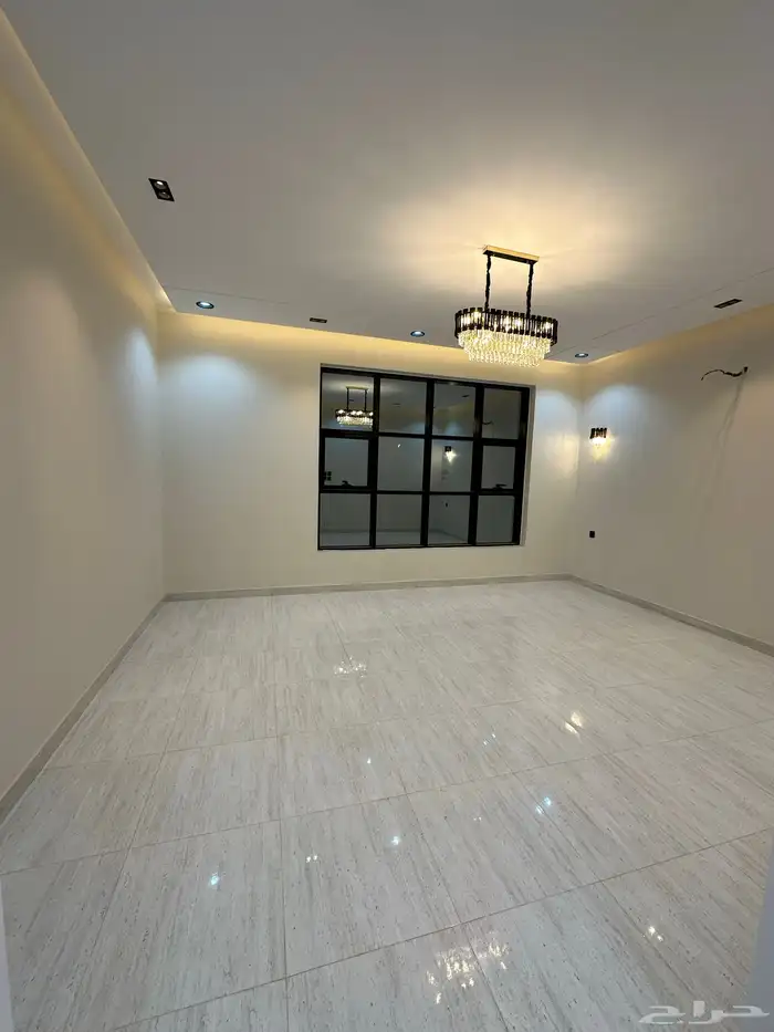 للبيع شقق وسيعة 245 متر وتشطيب مودرن حي الراقي 2