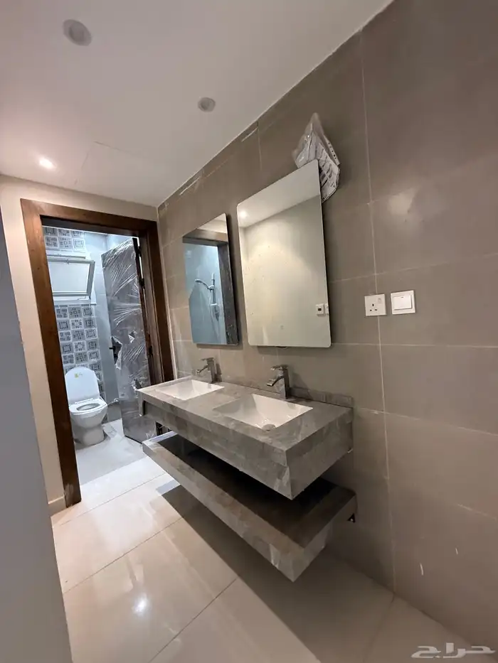 دور فاخر للبيع حي المحيسن النموذجي مقابل القطار شارعين 9