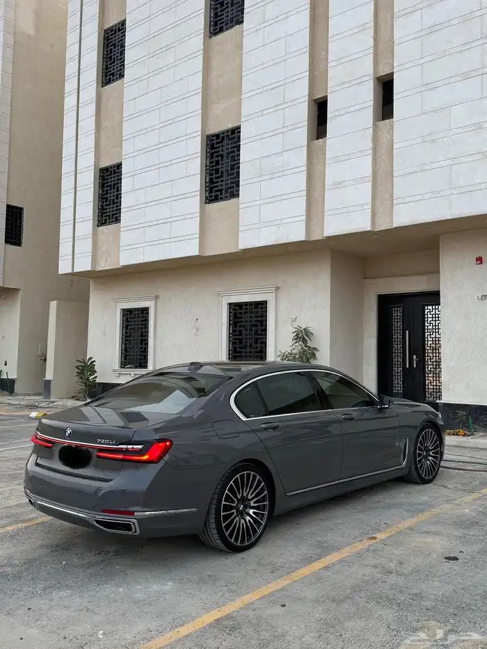 بي ام 730 فل كامل 2