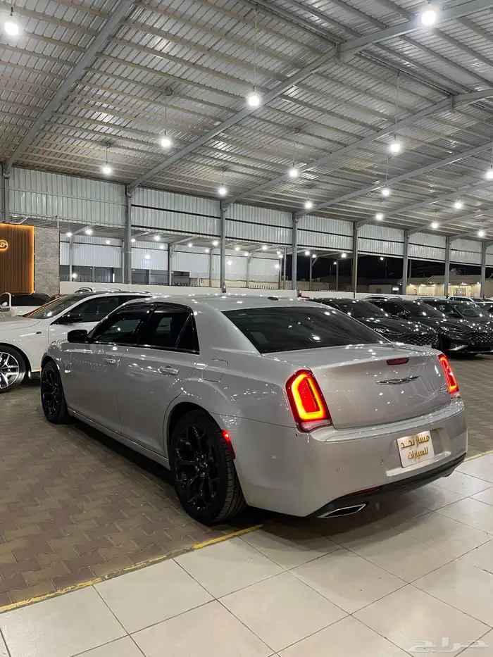 كرايسلر 300S موديل 2021 فل كامل 8
