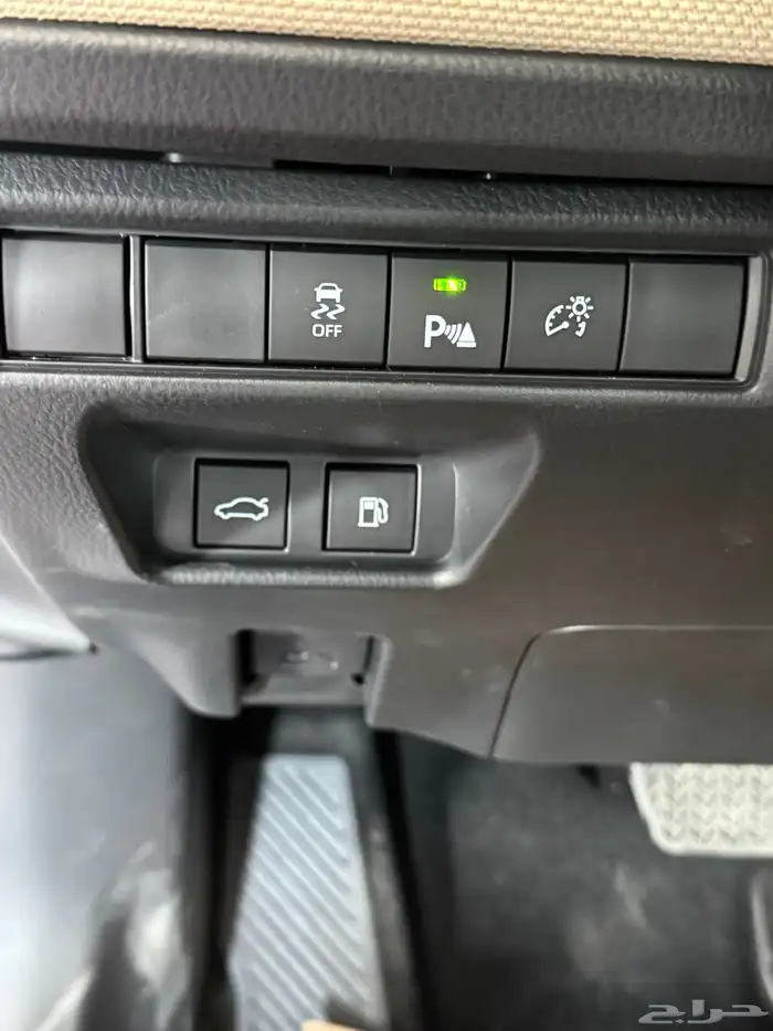 تويوتا   كامري E هايبرد2025 جديد سعودي 100.950 شامل الضريبة 9